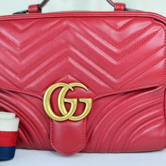 Gucci Red Leather Marmont Shoulder Bag Crossbody - Elegant & Versatile Design - Picture 8 of 11